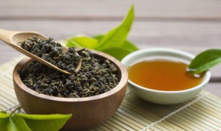 新鲜茶叶怎么水洗（茶叶水能洗脸）