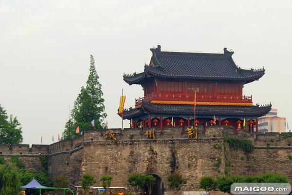 湖北有什么好吃好玩的（湖北美食好吃景点好玩的地方）