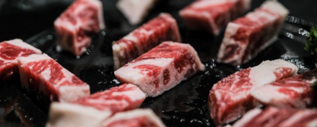 怎么做土豆烧牛肉 如何做土豆烧牛肉