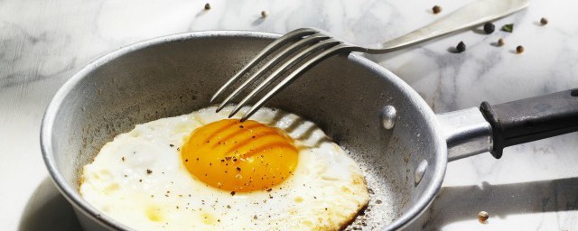 鸡蛋煎饼做法 鸡蛋煎饼怎么做好吃不腻