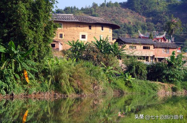 土楼旅游福建哪个土楼最值得去（一张图看懂福建土楼怎么玩）