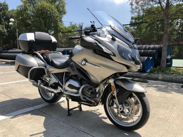 宝马r1200rt评测新款（世界顶级旅行车宝马R1200RT）