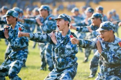 2022大学军训需要剪头发吗3