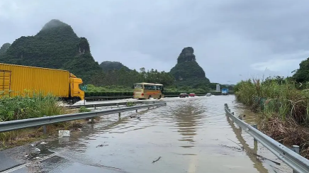 2023年五月份的天气全是暴雨吗3