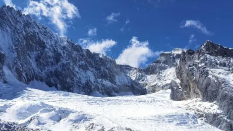 爬完玉龙雪山头晕怎么回事1