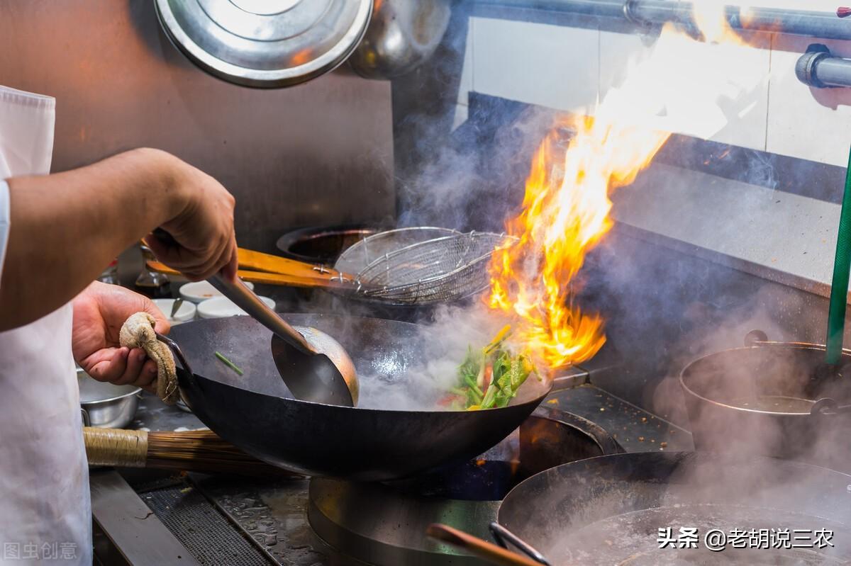 铁锅生锈怎么处理永不生锈（新铁锅使用前如何处理不生锈）