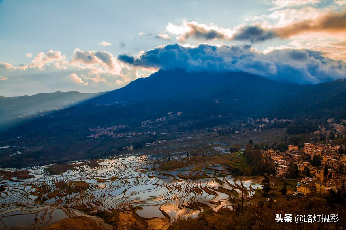 中国十大旅游胜地（国内必去的十大旅游景点推荐）