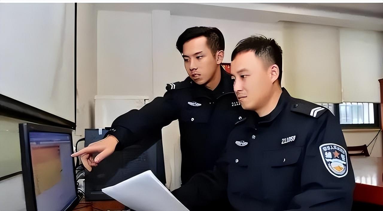 辅警跟协警比哪个更高端（辅警转正式警察难不难）