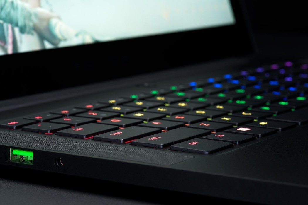 优秀的便携式游戏笔记本电脑推荐，Razer Blade