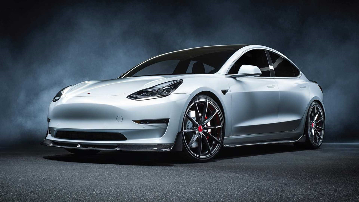 2020整体优选的电动轿车推荐：特斯拉Tesla Model 3