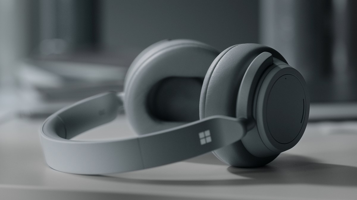 微软Microsoft Surface Headphones 2头戴式耳机，比上代更具竞争力