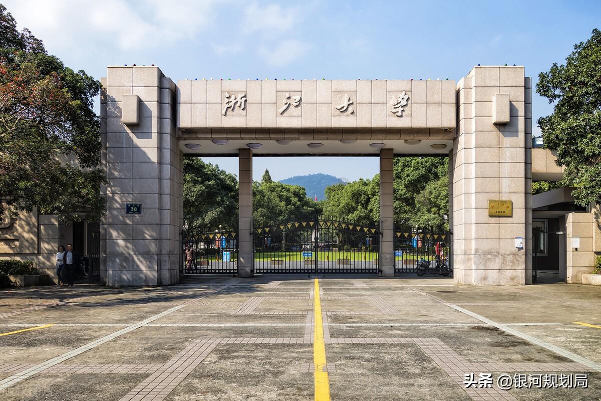 苏州和杭州哪个好（苏州和杭州哪个城市更强）