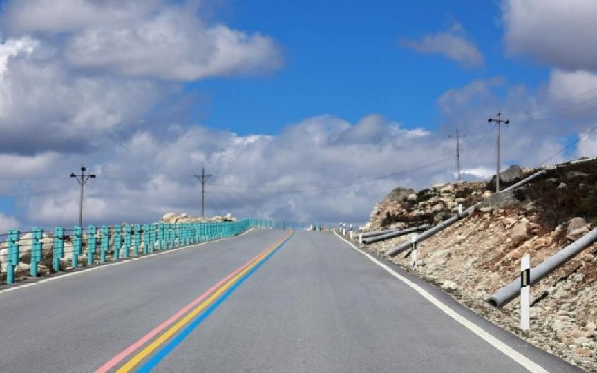 虎跳峡需要多久逛完