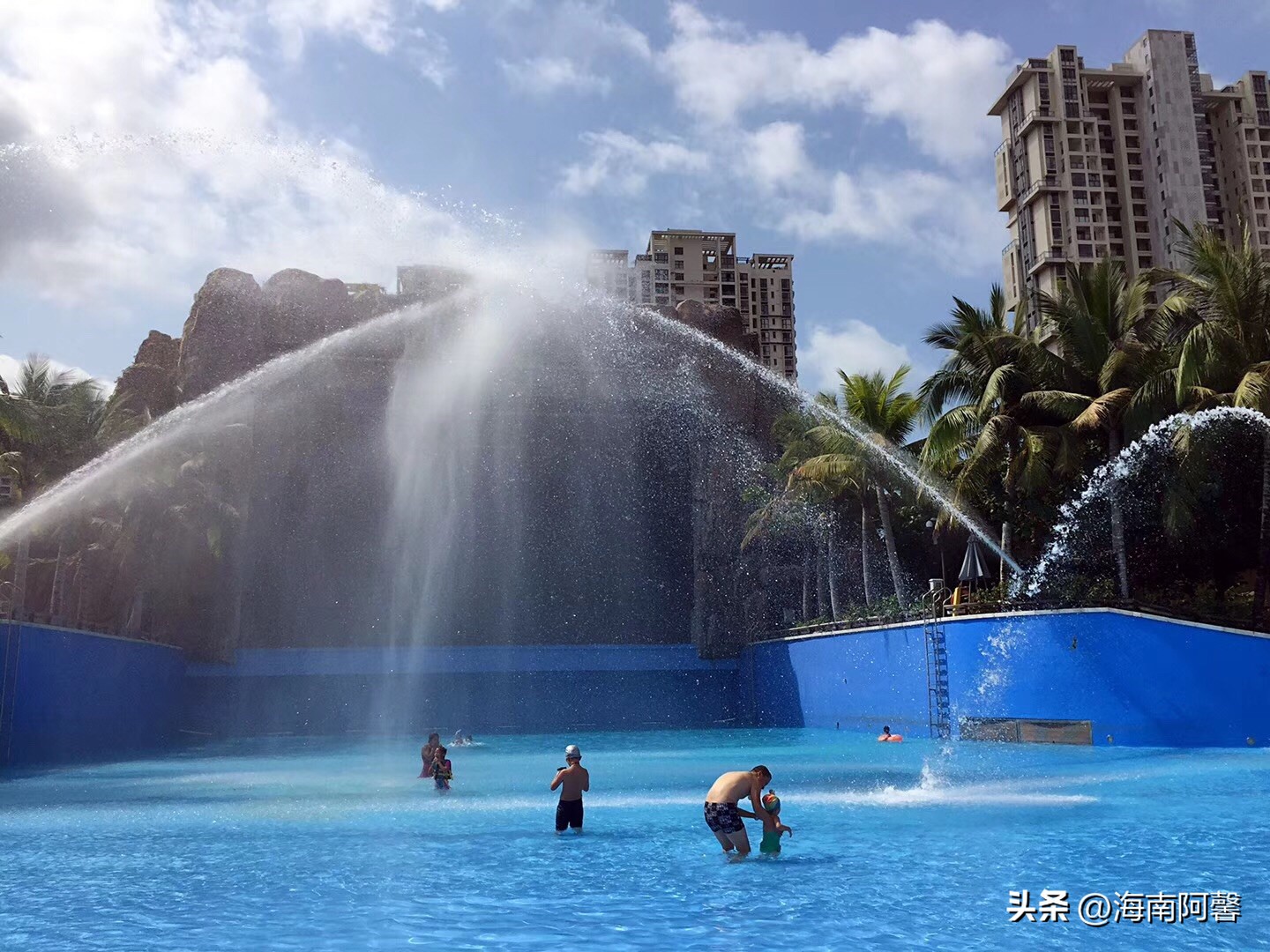 海南夏日C位出门，十大打卡地全攻略解锁！挑战天堂里的极速体验(图29)