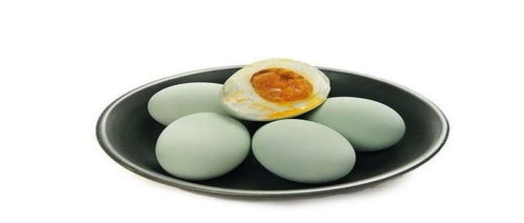 咸鸭蛋营养价值和功效与作用(咸鸭蛋蛋黄的营养价值及功效)