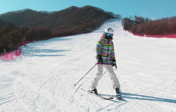 滑雪为什么要戴墨镜 滑雪可以戴墨镜吗