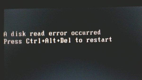 a disk read error occurred解决方法