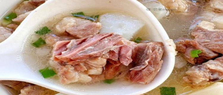 炖牛肉什么时候放土豆(牛肉炖土豆怎么炖法)