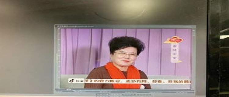 老公联系前任是不尊重现任吧 老公联系前任怎么处理还送礼物了