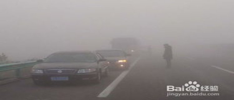 冬天下冻雨对车的危害(冻雨对车漆有影响吗)